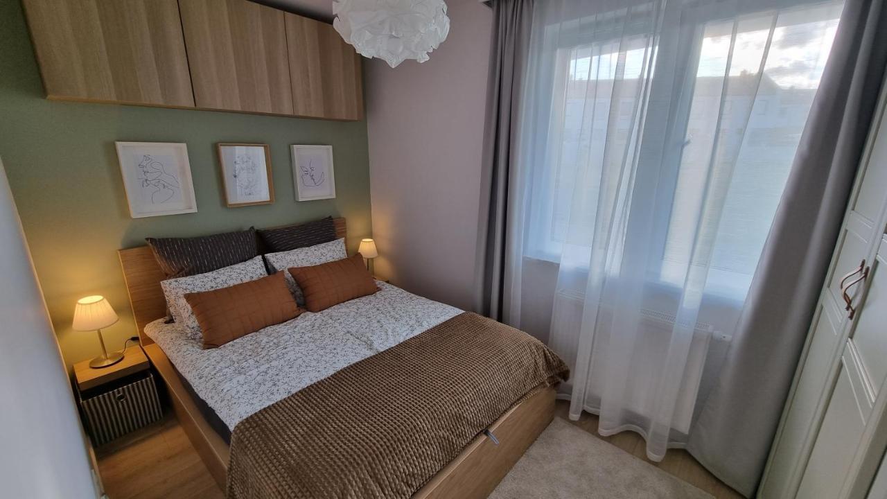 Apartament Mlody Gdansk - Bezplatny Parking, Mocne Wifi, Dobre Polaczenie Z Lotniskiem Dış mekan fotoğraf